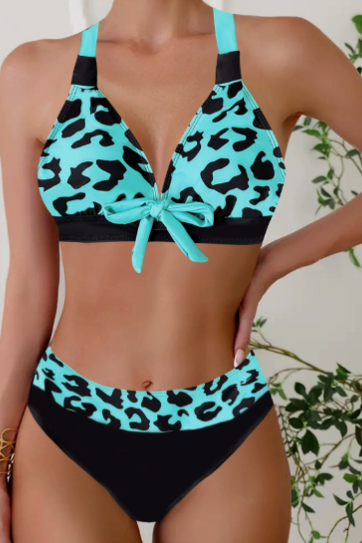 Women V-neck bikini set women bikini set with V-neck bikini top with front tie